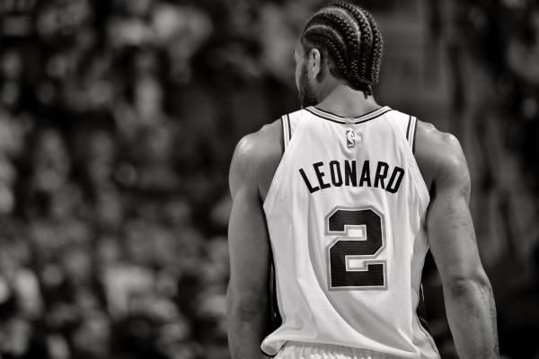 馬刺官方致謝詞中抹掉Leonard所有成就  美專家：這諷刺太直接！-Haters-黑特籃球NBA新聞影片圖片分享社區